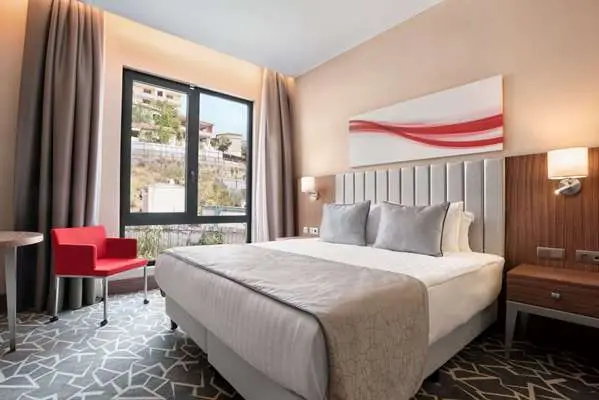 Ramada by Wyndham Istanbul Alibeykoy — Oteller, Eyüpsultan · fotoğraf 2