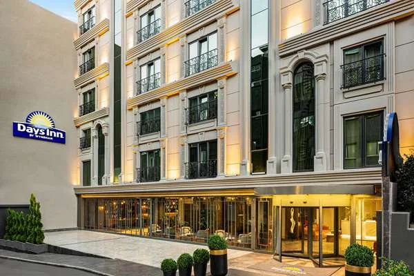 Days Inn by Wyndham Istanbul Bomonti — Oteller, Şişli · fotoğraf 1