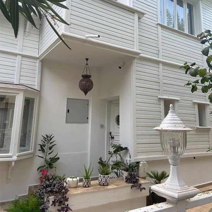 Ece Suites Büyükada — Oteller, Türkoğlu · fotoğraf 1