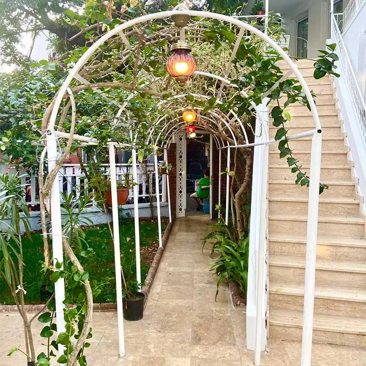 Ece Suites Büyükada — Oteller, Türkoğlu · fotoğraf 3