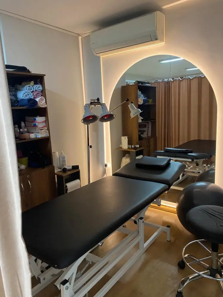 Fizyoterapist Ümran Bişkiner — Fizyoterapistler, Kağıthane · fotoğraf 2