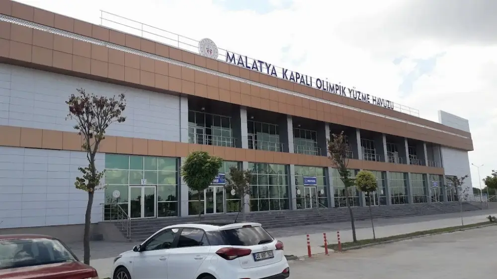 Malatya olimpik yüzme havuzu — Yüzme Havuzları, Yeşilyurt · fotoğraf 2