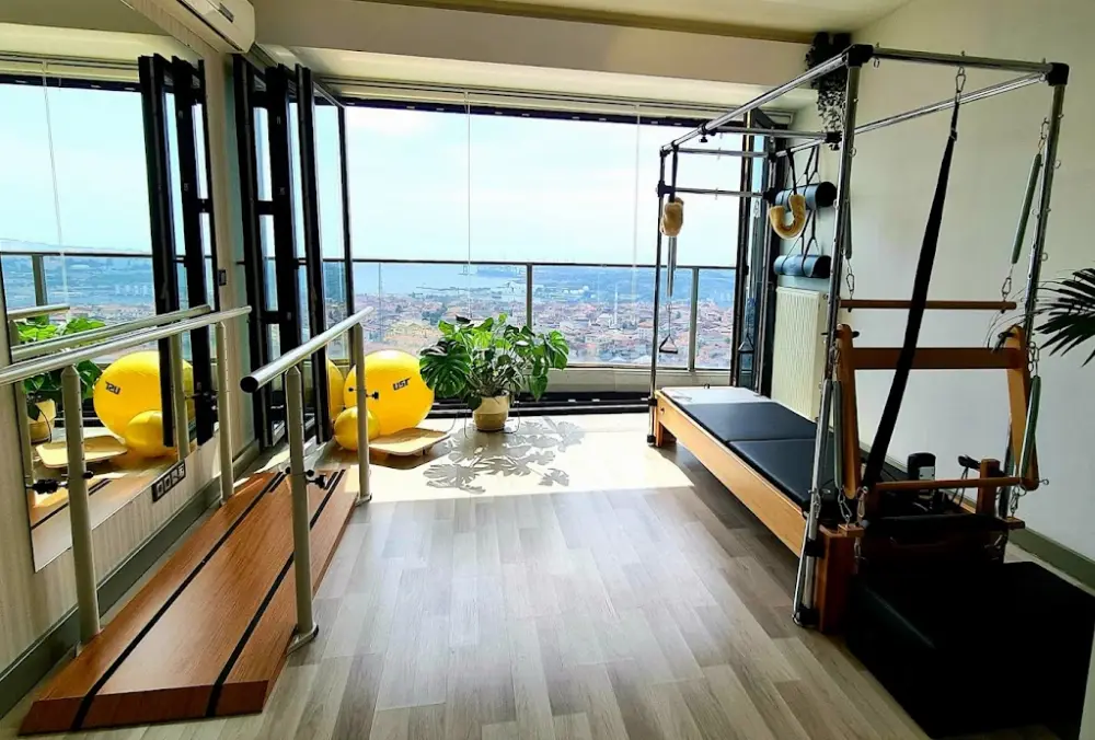 Fizyomia Fizik Tedavi Merkezi İstanbul Avcılar - Uzman Fizyoterapist Selin Şensoy — Fizyoterapistler, Avcılar · fotoğraf 3