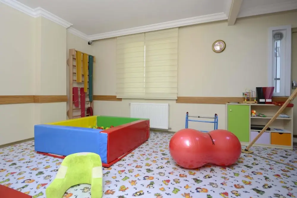 Dilbade Özel Eğitim ve Rehabilitasyon Merkezi — Fizyoterapistler, Eyüpsultan · fotoğraf 2