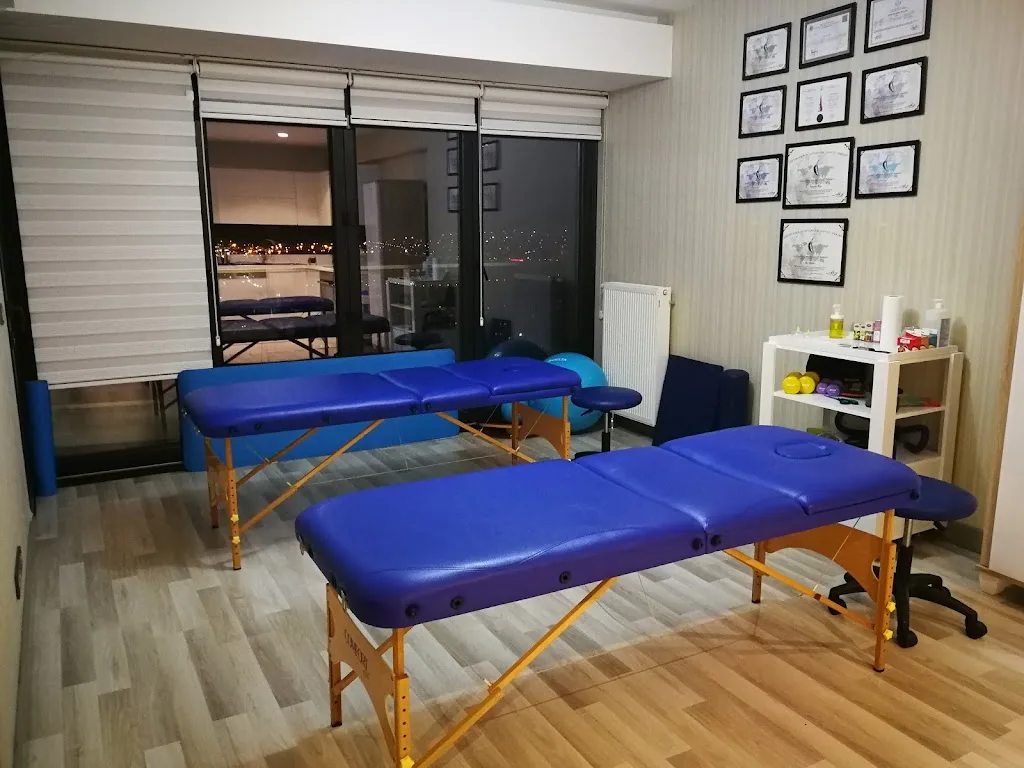 Piatherapy Evde Fizik Tedavi Hizmetleri — Fizyoterapistler, Avcılar · fotoğraf 1