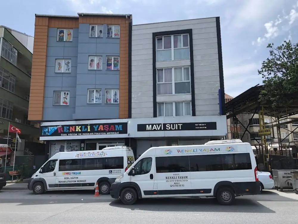 Rehabilitasyon Merkezi - Özel Renkli Yaşam Özel Eğitim ve Rehabilitasyon Merkezi — Fizyoterapistler, Avcılar · fotoğraf 2