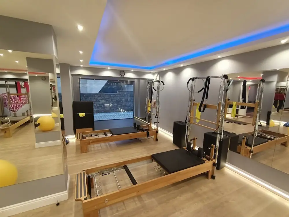 Studio Therapy Sport Club — Fizyoterapistler, Avcılar · fotoğraf 3
