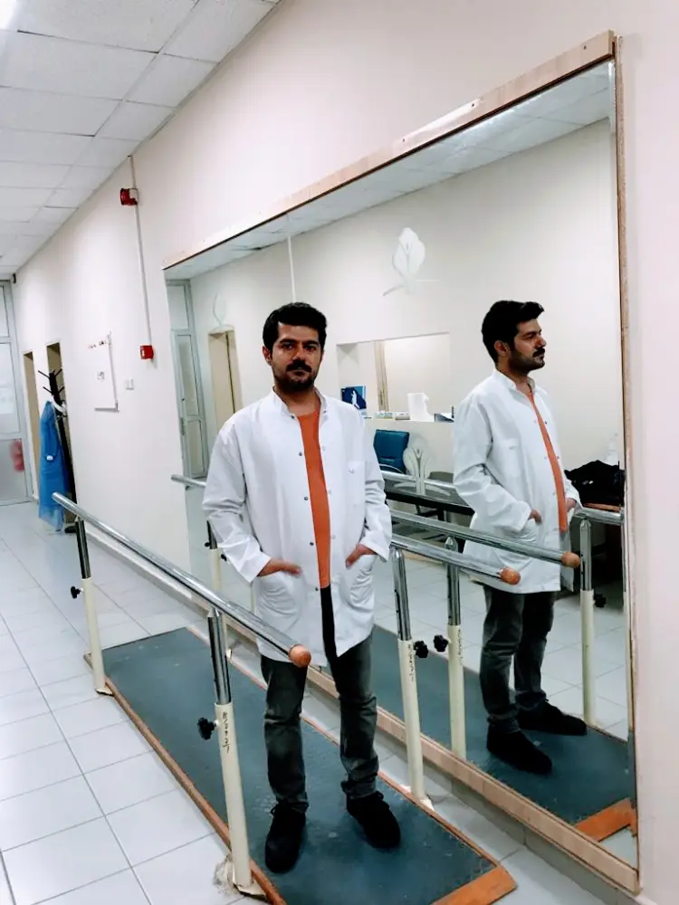 Evde Fizik Tedavi I Fizyoterapist Zekeriya Tenay — Fizyoterapistler, Avcılar · fotoğraf 3