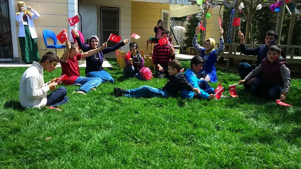 ÖZEL ARNAVUTKÖY UZMAN EĞİTİMCİLER ÖZEL EĞİTİM VE REHABİLİTASYON MERKEZİ — Fizyoterapistler, Arnavutköy · fotoğraf 2