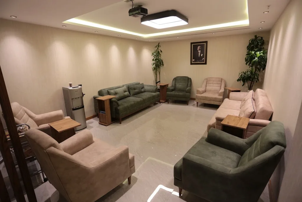 Ataşehir Fizik Tedavi ve Rehabilitasyon — Fizyoterapistler, Ataşehir · fotoğraf 1
