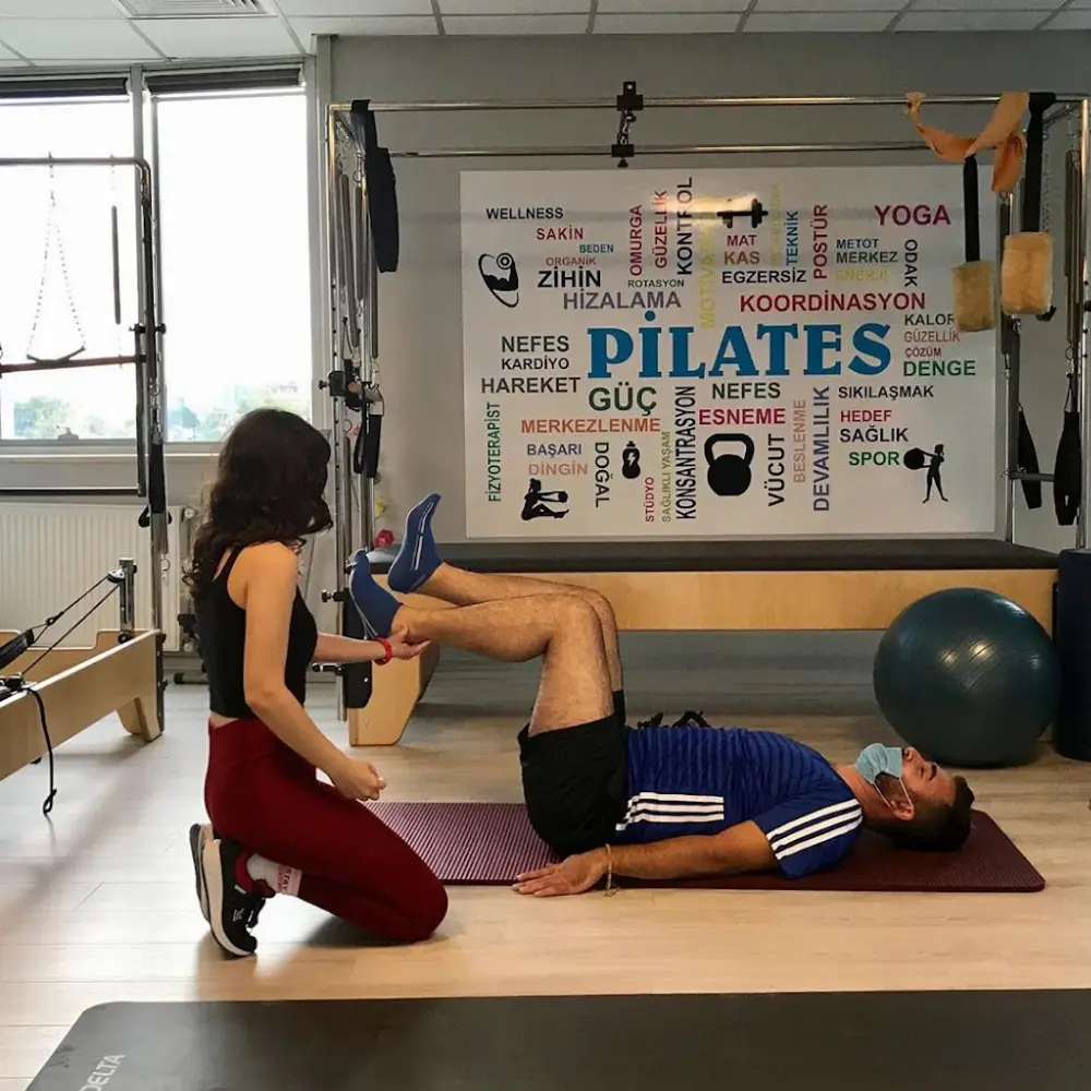 Fizyolium Pilates ve Fizyoterapist Merkezi — Fizyoterapistler, Ataşehir · fotoğraf 4