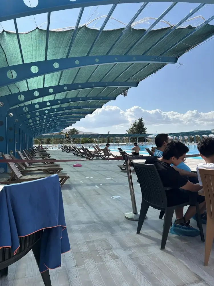 İnönü Üniversitesi Olimpik Açık Yüzme Havuzu — Yüzme Havuzları, Battalgazi · fotoğraf 4