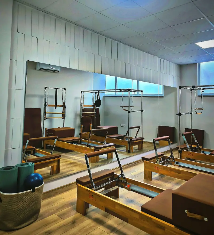 Nora Fizyoterapi & Pilates — Fizyoterapistler, Bağcılar · fotoğraf 2