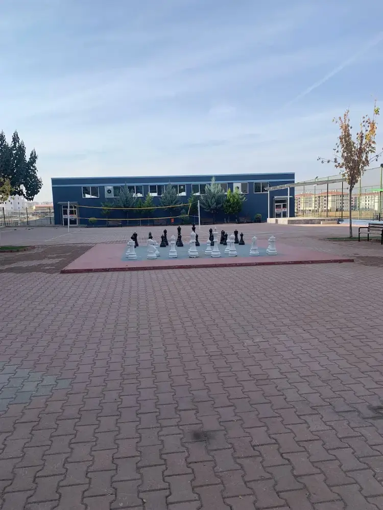Mercan Spor ve Sanat Merkezi — Yüzme Havuzları, Yeşilyurt · fotoğraf 4