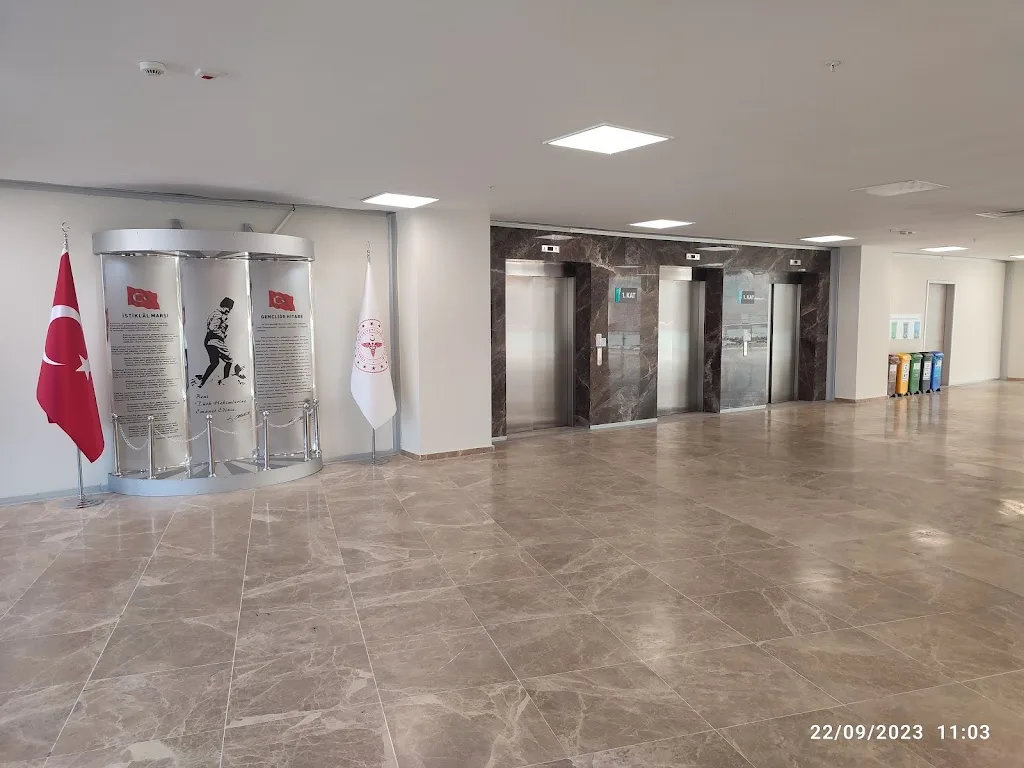 İstanbul Fizik Tedavi Rehabilitasyon Eğitim Ve Araştırma Hastanesi — Fizyoterapistler, Bahçelievler · fotoğraf 1