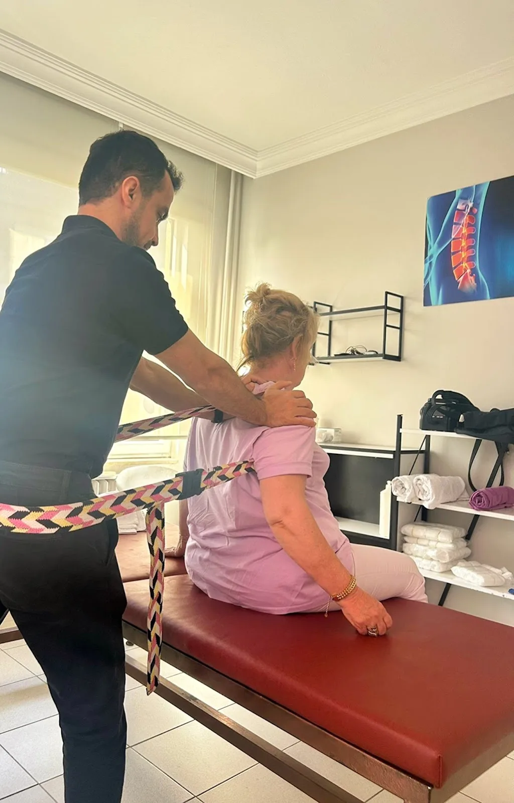 İstanbul Fizyoterapi Kliniği — Fizyoterapistler, Bakırköy · fotoğraf 1