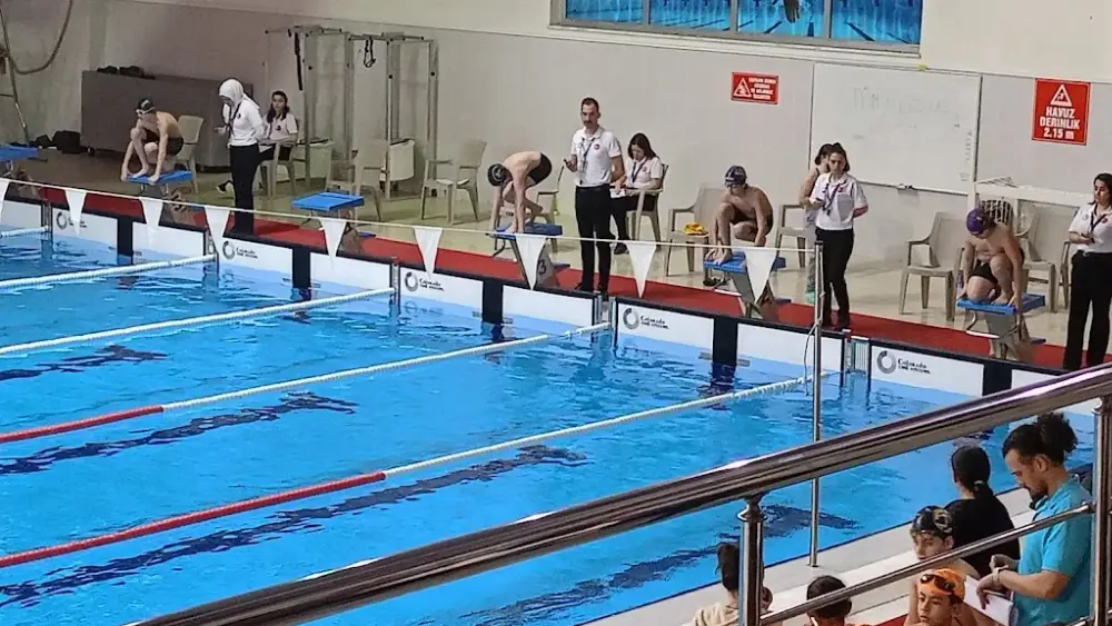 Gençlik Spor Bakanlığı Kilimli Yüzme Kapalı Yüzme Havuzu — Yüzme Havuzları, Kilimli · fotoğraf 5