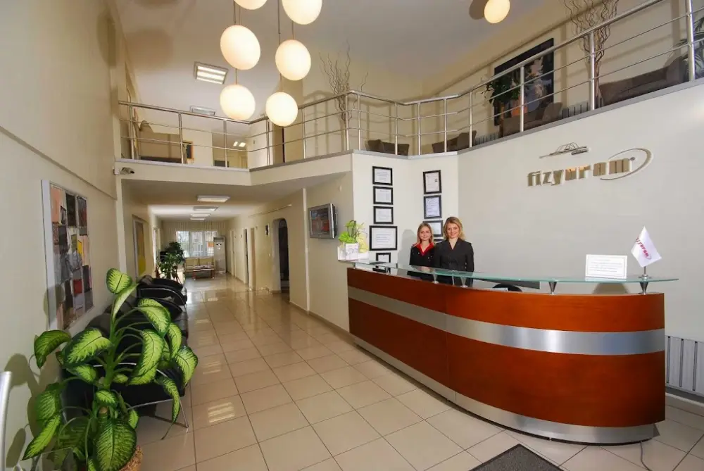Fizyorom Fizik Tedavi Rehabilitasyon Merkezi — Fizyoterapistler, Bakırköy · fotoğraf 4
