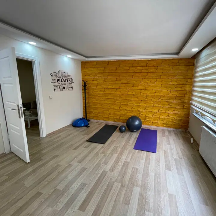FizyoOfis Fizik Tedavi Merkezi — Fizyoterapistler, Bakırköy · fotoğraf 2