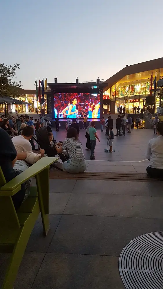 Paribu Cineverse Meydan İstanbul AVM — Sinemalar, Ümraniye · fotoğraf 4