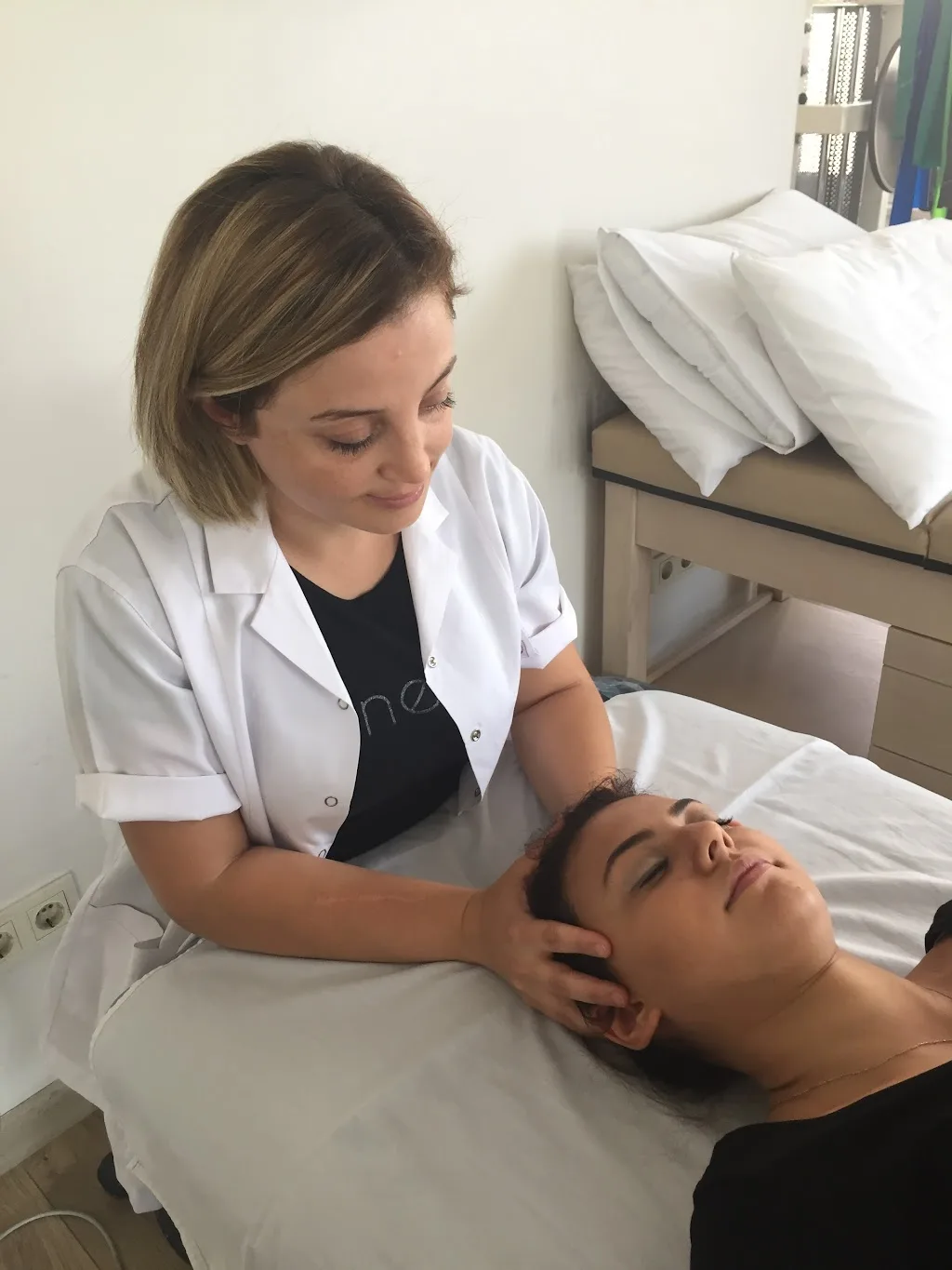 Fizyohealth Fizyoterapist & Osteopat Fatma Yavuz Akdut — Fizyoterapistler, Bahçelievler · fotoğraf 1