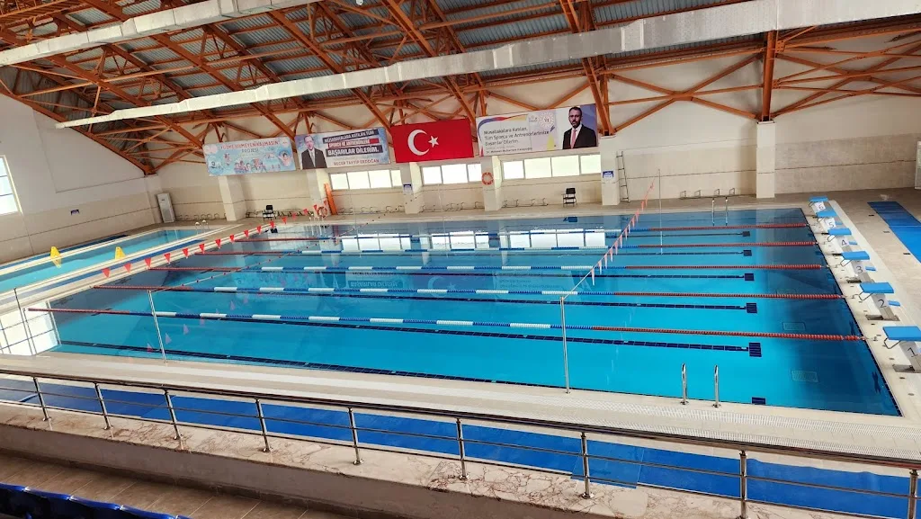 T.C Gençlik ve Spor Bakanlığı Yüzme Havuzu — Yüzme Havuzları · fotoğraf 1