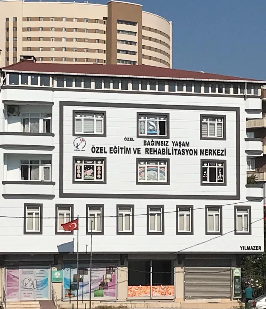 Özel Bağımsız Yaşam Özel Eğitim Kurumları ve Rehabilitasyon Merkezi — Fizyoterapistler, Gaziosmanpaşa · fotoğraf 1