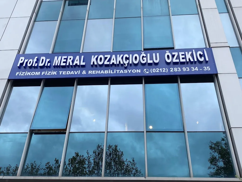 Prof. Dr. Meral KOZAKÇIOĞLU - Fizikom Fizik Tedavi ve Rehabilitasyon Merkezi — Fizyoterapistler, Beşiktaş · fotoğraf 1