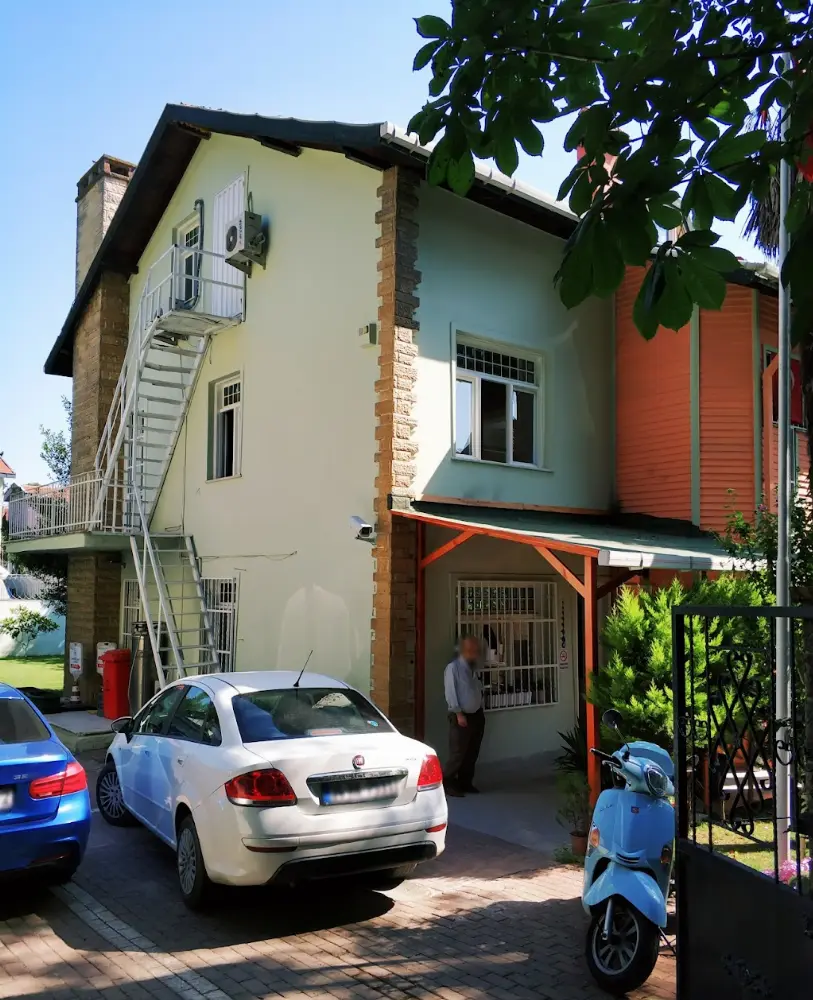 Therapy Art Center — Fizyoterapistler, Beşiktaş · fotoğraf 3
