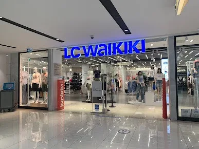 LC WAIKIKI Capitol AVM Üsküdar — Kadın Giyim, Üsküdar · fotoğraf 1