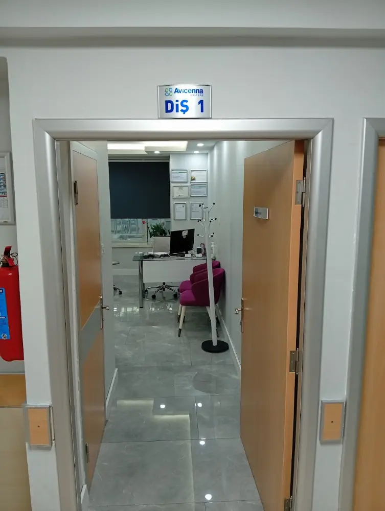 Avicenna Gültepe 7/24 ağız ve diş sağlığı polikliniği — Diş Hekimleri, Kağıthane · fotoğraf 3
