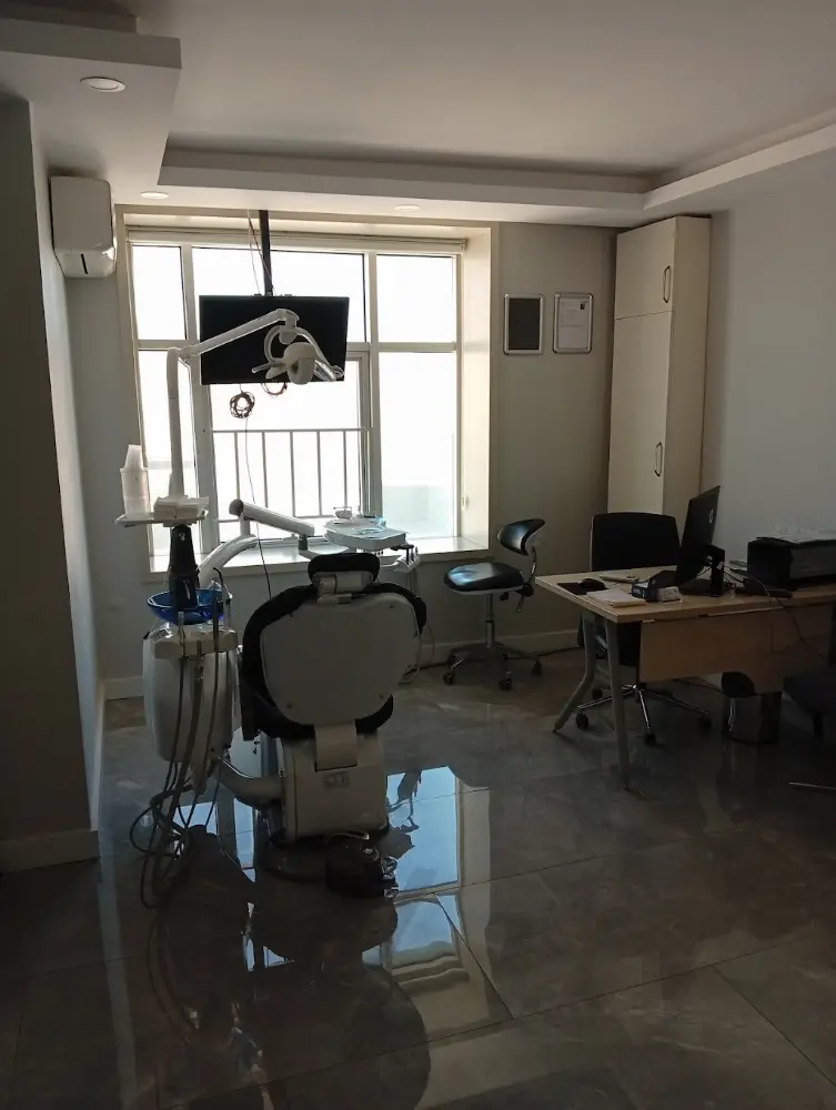 Avicenna Gültepe 7/24 ağız ve diş sağlığı polikliniği — Diş Hekimleri, Kağıthane · fotoğraf 4