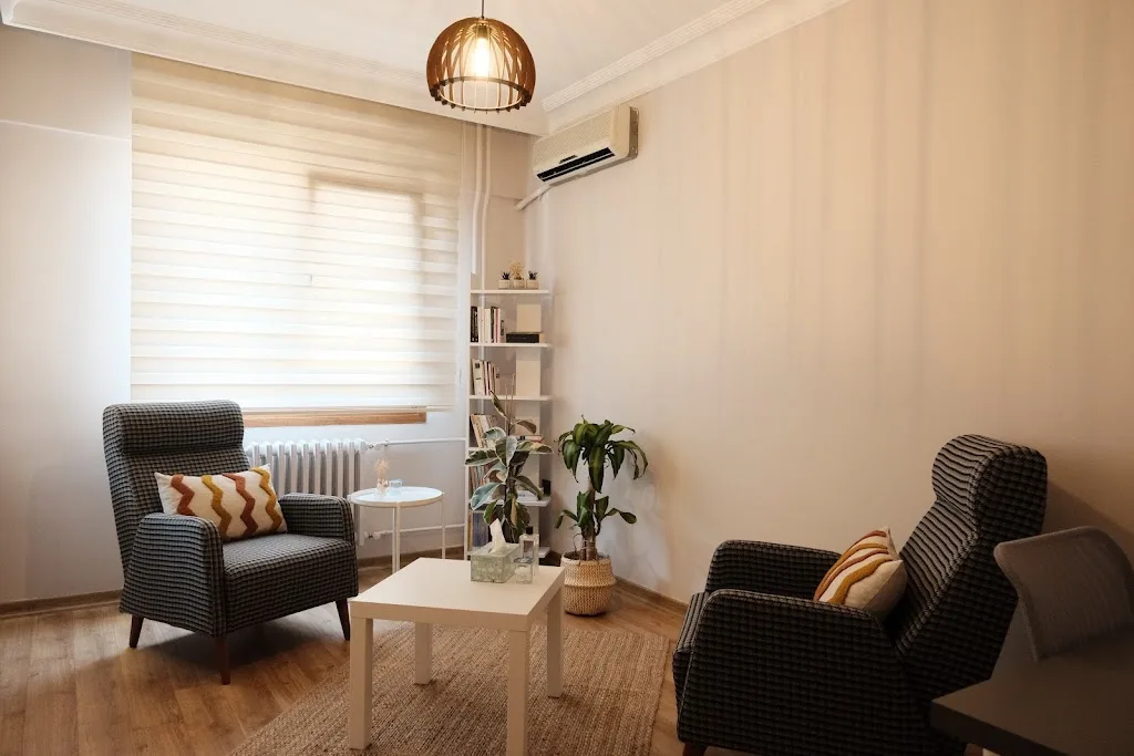 Base Psikoloji — Psikologlar, Ataşehir · fotoğraf 1