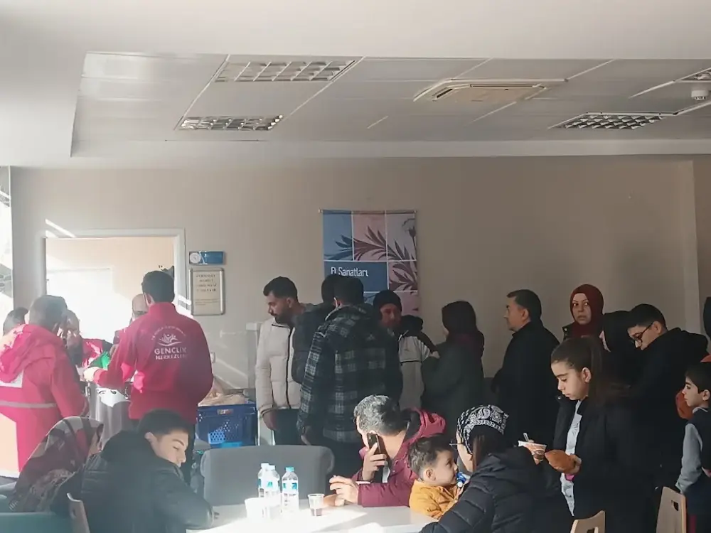 Kilis Gençlik Merkezi — Yüzme Havuzları, Merkez · fotoğraf 4