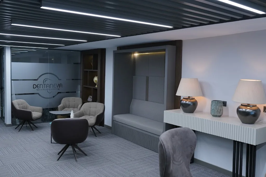 Dentaneva Dental Clinic — Diş Hekimleri, Kağıthane · fotoğraf 1