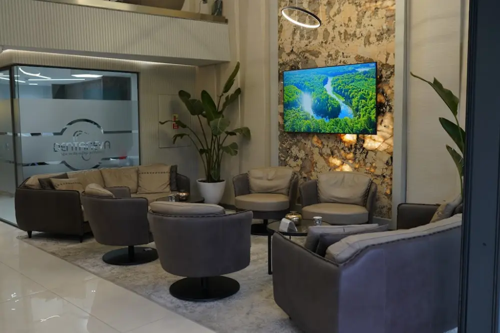 Dentaneva Dental Clinic — Diş Hekimleri, Kağıthane · fotoğraf 3