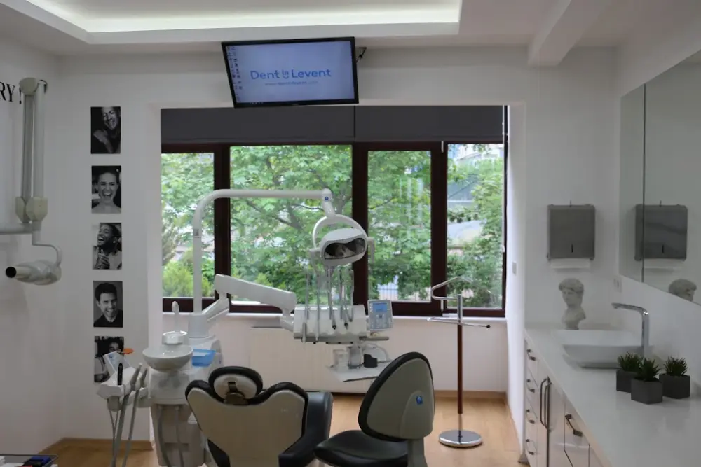Uzm.Diş Dr. Gözde ALEMDAR - Dentinlevent — Diş Hekimleri, Beşiktaş · fotoğraf 2