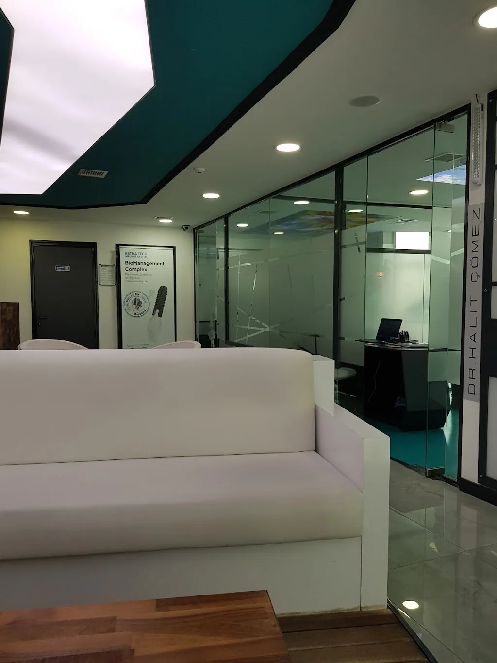 Diş Levent - 4.Levent Diş Polikliniği — Diş Hekimleri, Kağıthane · fotoğraf 1