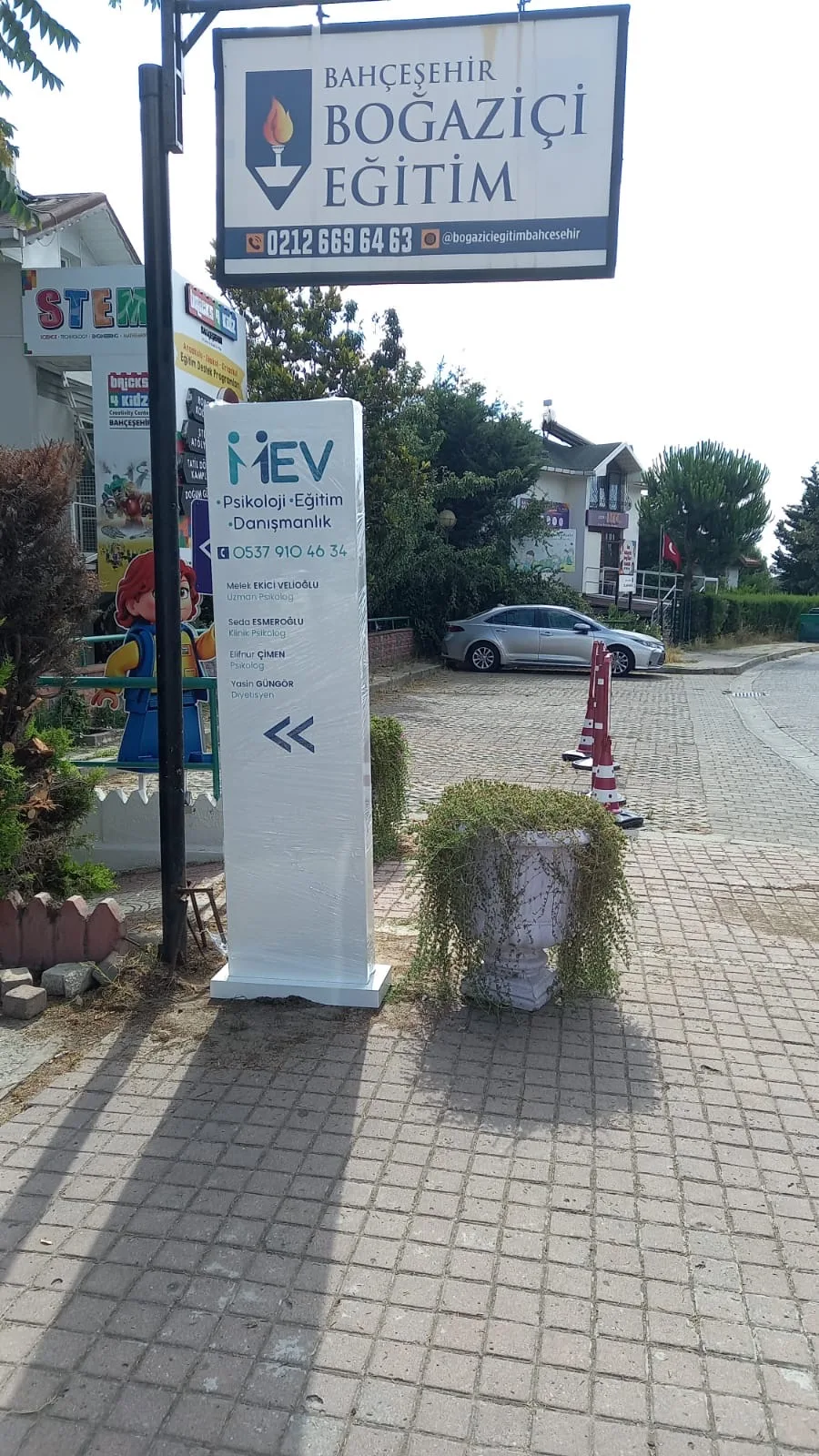 Bahçeşehir Psikolog - Uzman Psikolog Melek Ekici Velioğlu — Psikologlar, Başakşehir · fotoğraf 1