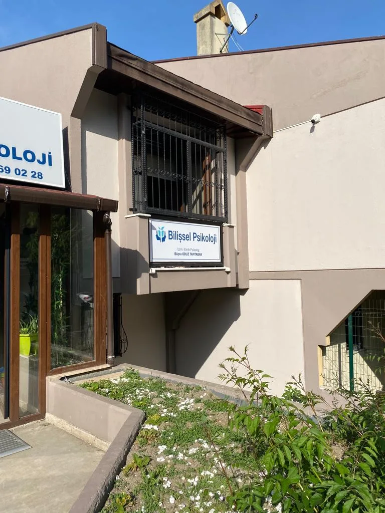 Klinik Psikolog Büşra Obuz Tamtabak — Psikologlar, Başakşehir · fotoğraf 1