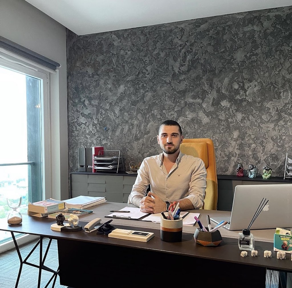 Uzm. Klinik Psikolog Baran KAYA | Depresyon ve kaygı bozuklukları | Çift, aile ve evlilik terapisi | EMDR terapi