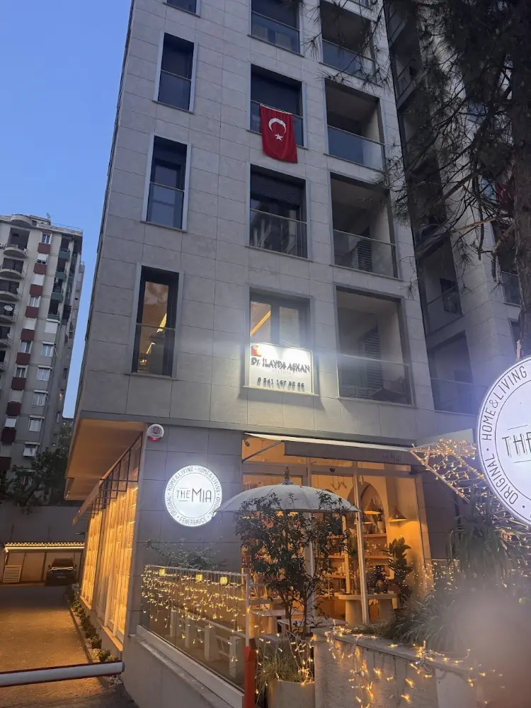 DR. İLAYDA AŞKAN - Diş Hekimi - Dentist - Acil Diş - Emergency Dental Clinic — Diş Hekimleri, Kadıköy · fotoğraf 4