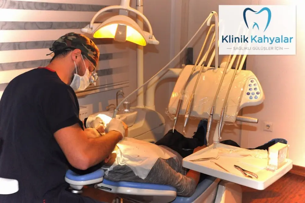 Diş Hekimi Emir Kahyalar (Dental Clinic) — Diş Hekimleri, Kadıköy · fotoğraf 4