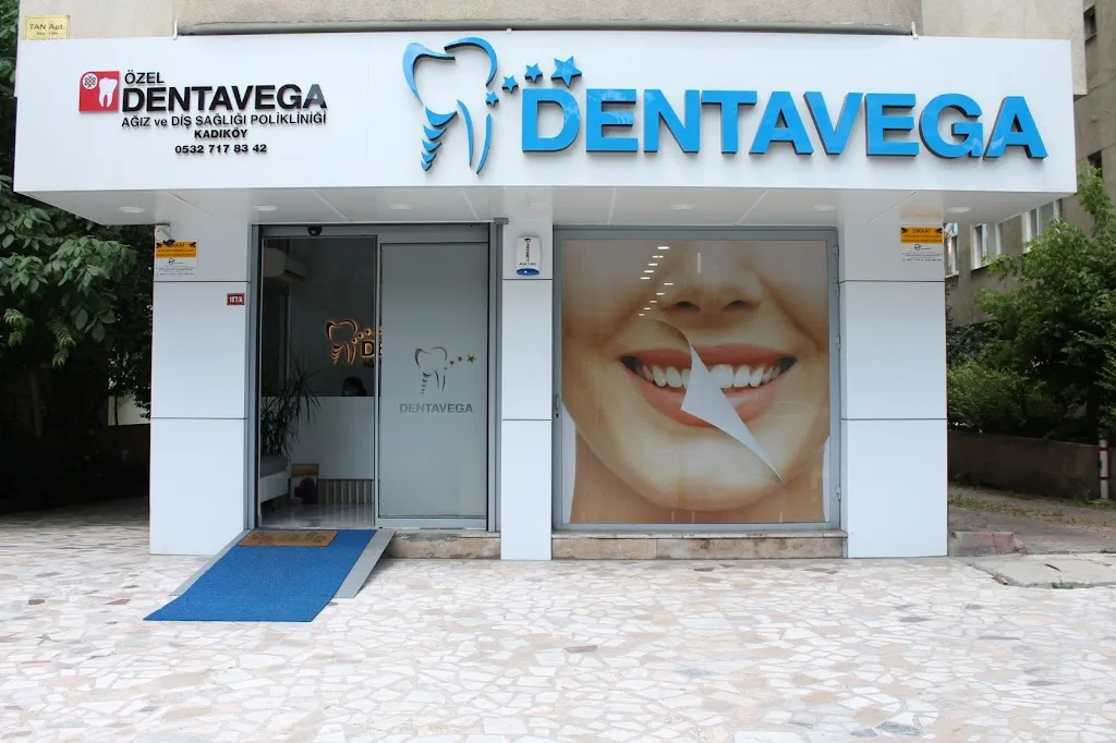 DENTAVEGA AĞIZ DİŞ SAĞLIĞI POLİKLİNİĞİ — Diş Hekimleri, Kadıköy · fotoğraf 1
