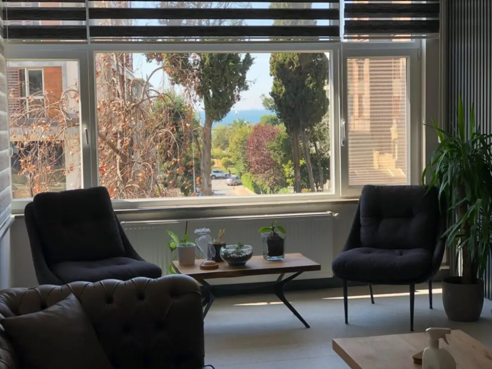 İstanbul Diş Hekimi-Dr. Dt. Ayşegül Mekikoğlu — Diş Hekimleri, Kadıköy · fotoğraf 4