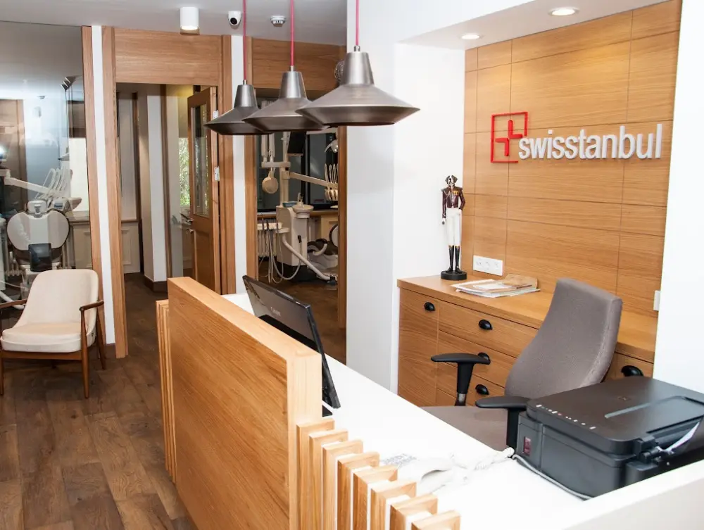 Swisstanbul Diş Kliniği — Diş Hekimleri, Kadıköy · fotoğraf 3