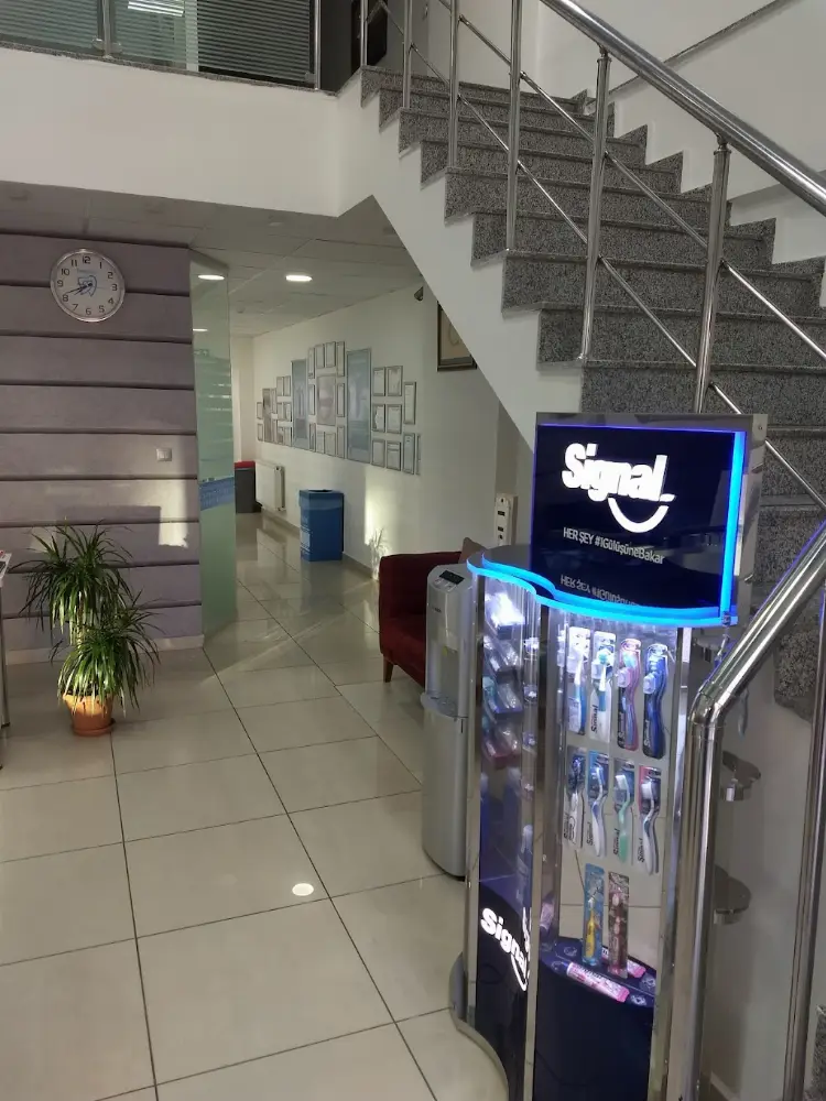 KARENDENT Ağız ve Diş Sağlığı Polikliniği | Ataşehir Dişçi — Diş Hekimleri, Ataşehir · fotoğraf 4