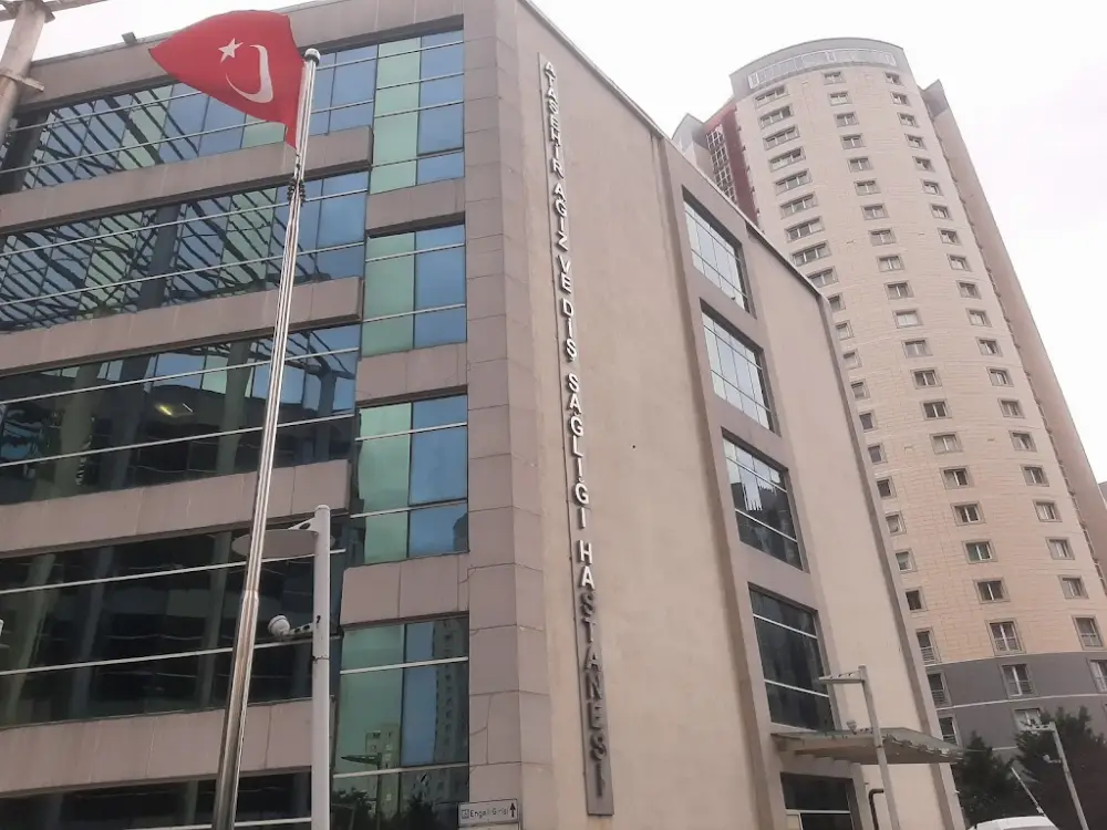 Ataşehir Ağız Ve Diş Sağlığı Hastanesi — Diş Hekimleri, Ataşehir · fotoğraf 3