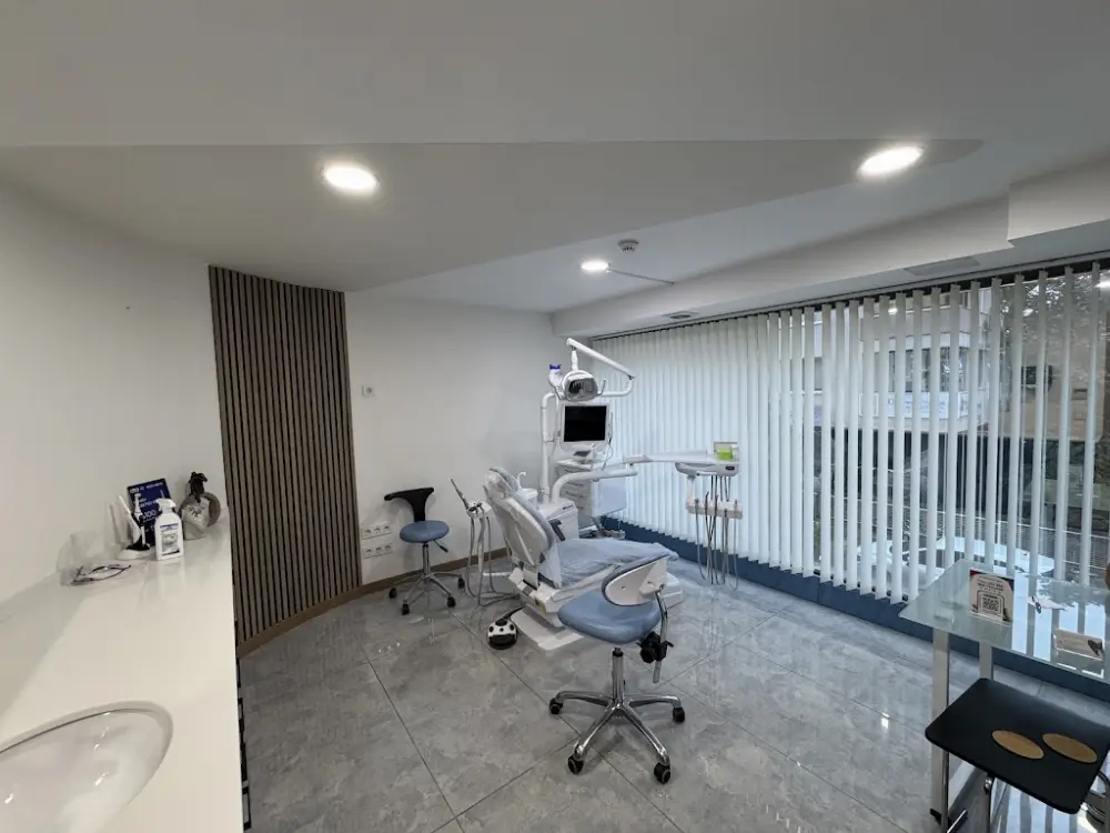 Özel Ataşehir Diş Hekimi Dr. Tunahan Karaağaç Diş Kliniği — Diş Hekimleri, Ataşehir · fotoğraf 2