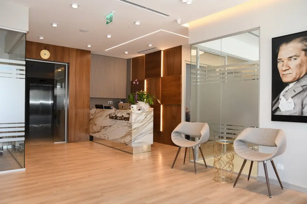 MedicaDent Ağız ve Diş Sağlığı Polikliniği — Diş Hekimleri, Ataşehir · fotoğraf 4